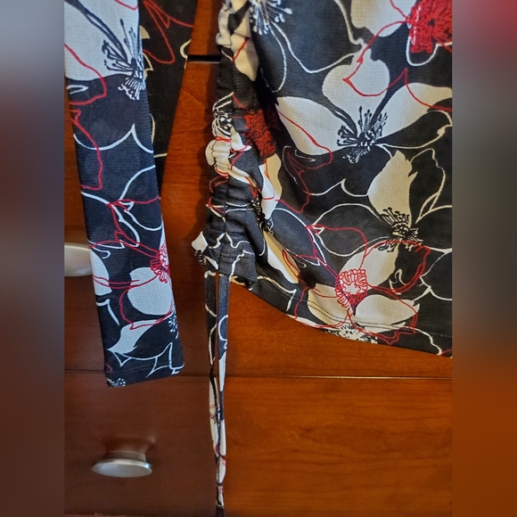 Kenneth Cole  Women Sheer Top - Picture 4 of 6